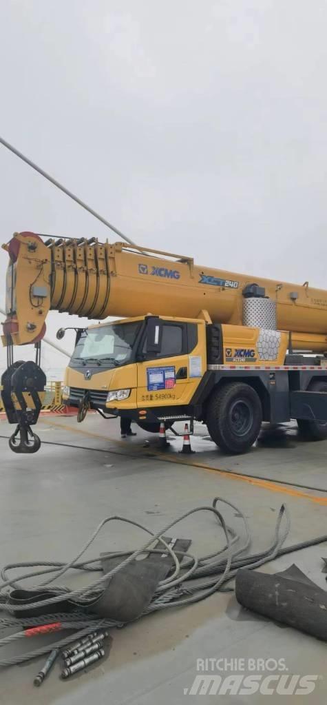 XCMG XCT240 رافعات صالحة لكل أنواع الطرق
