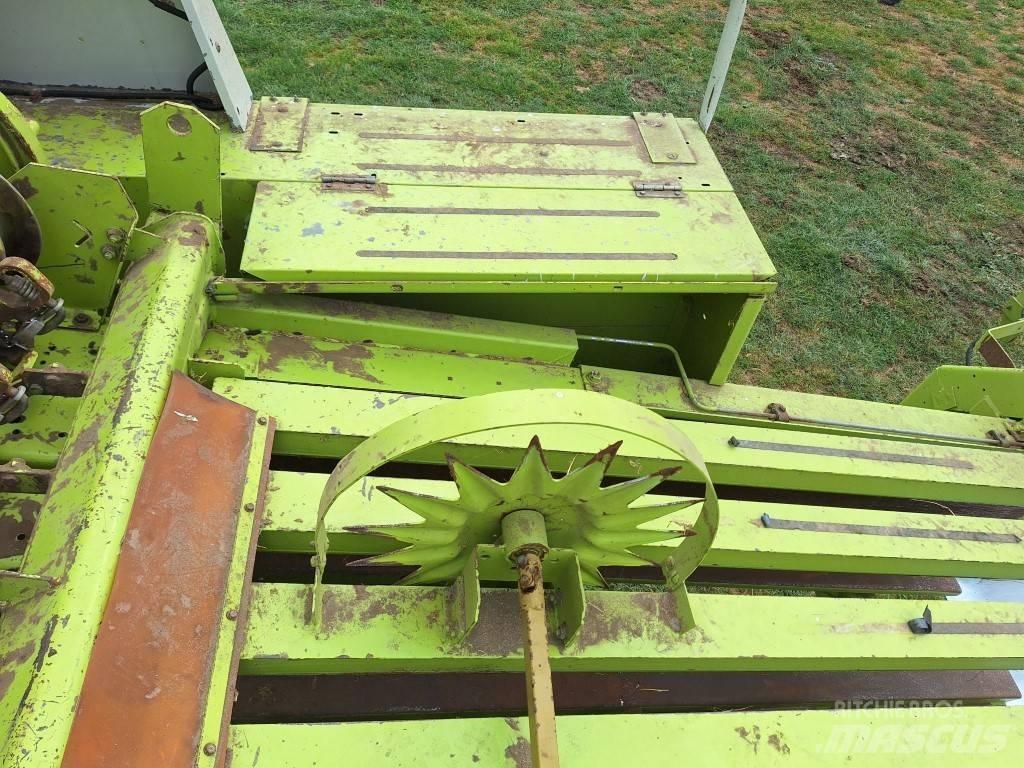 CLAAS Quadrant 1200 محزمات مربعة