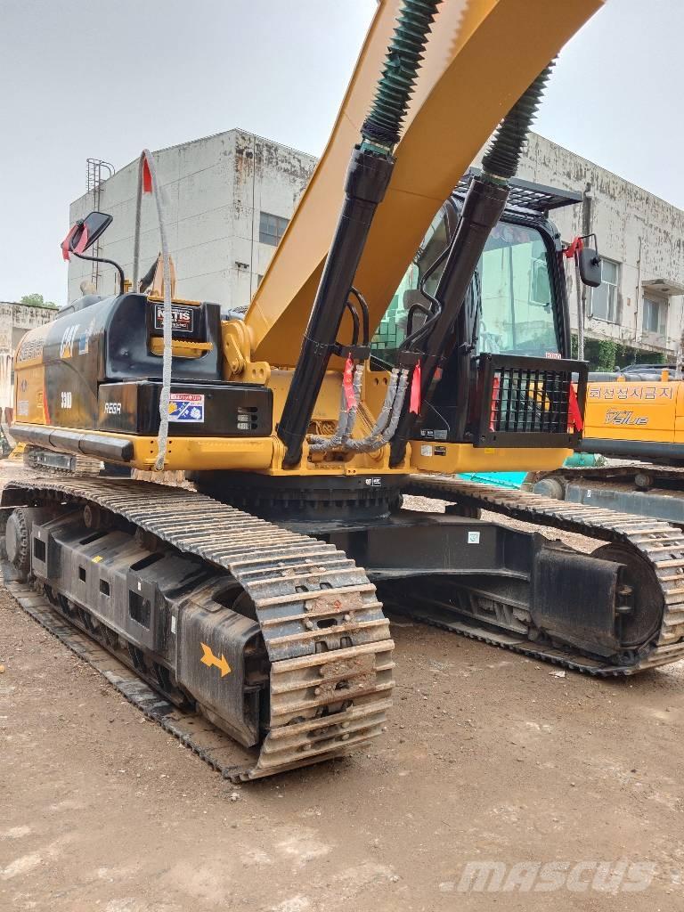CAT 330 C حفارات زحافة