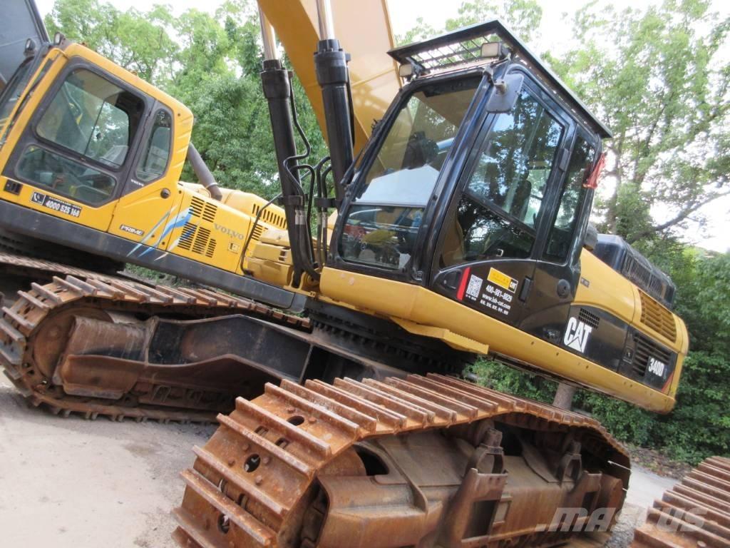 CAT 340 D L حفارات زحافة