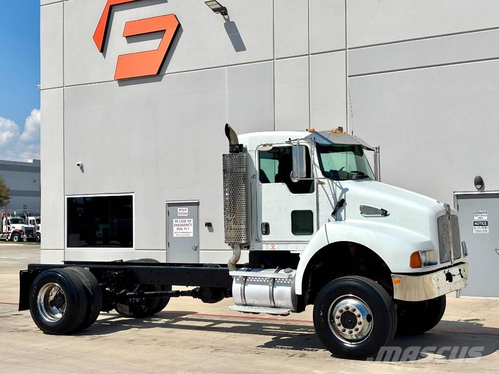 Kenworth T 300 وحدات الجر