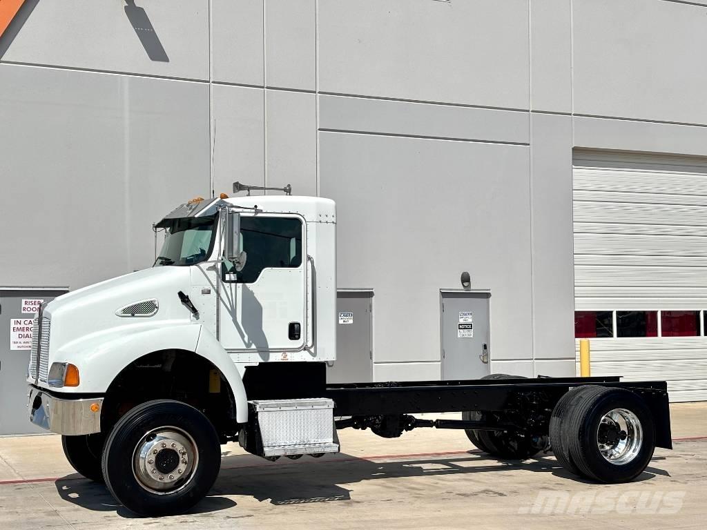 Kenworth T 300 وحدات الجر