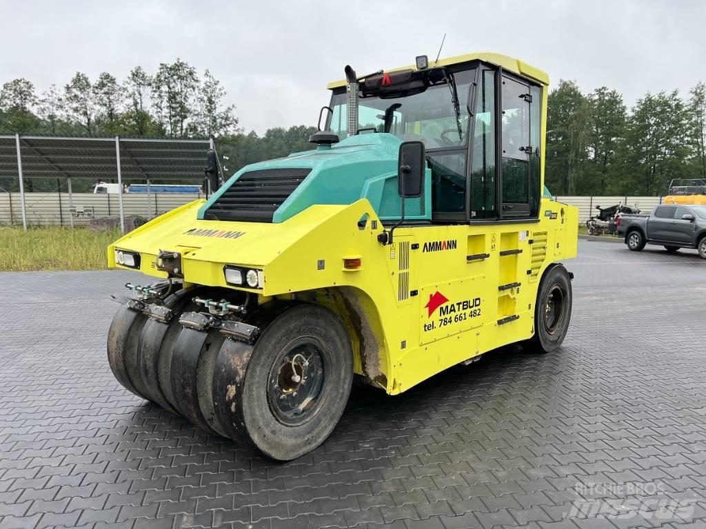 Ammann ARP 240 مداحل ذات إطارات هوائية