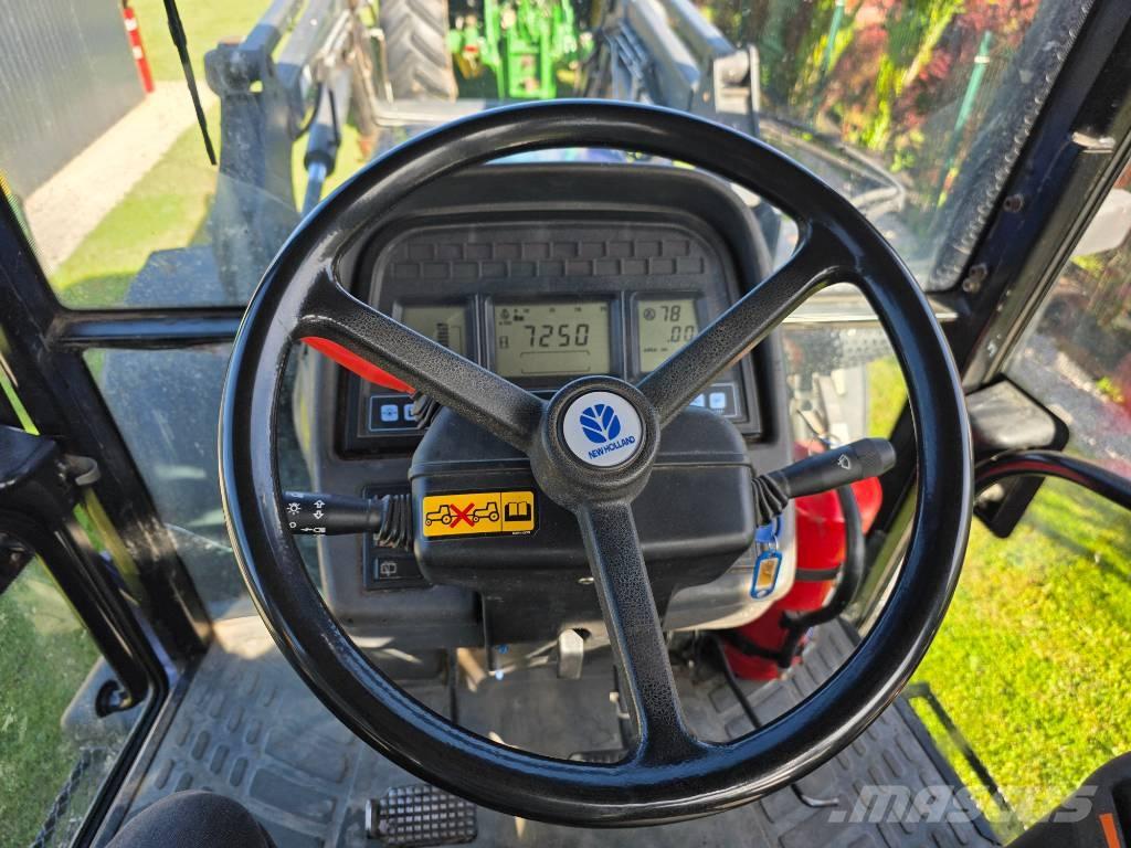New Holland TM 120 الجرارات