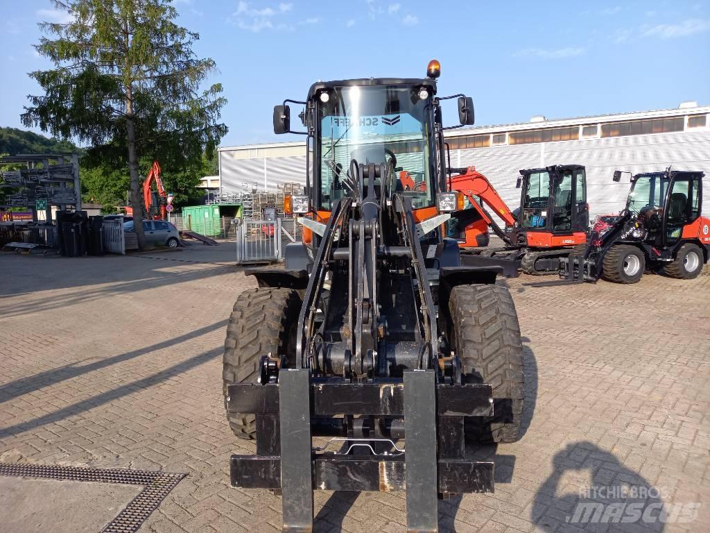 Schaeff TL100 لوادر بعجل