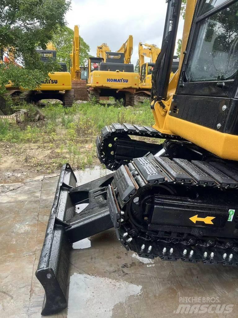 CAT 305.5 حفارات صغيرة أقل من 7 طن (حفارات صغيرة)