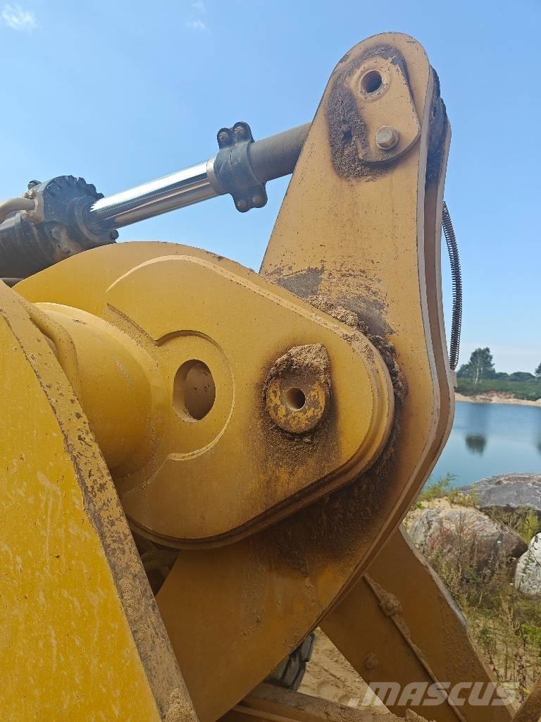 CAT 950 GC لوادر بعجل