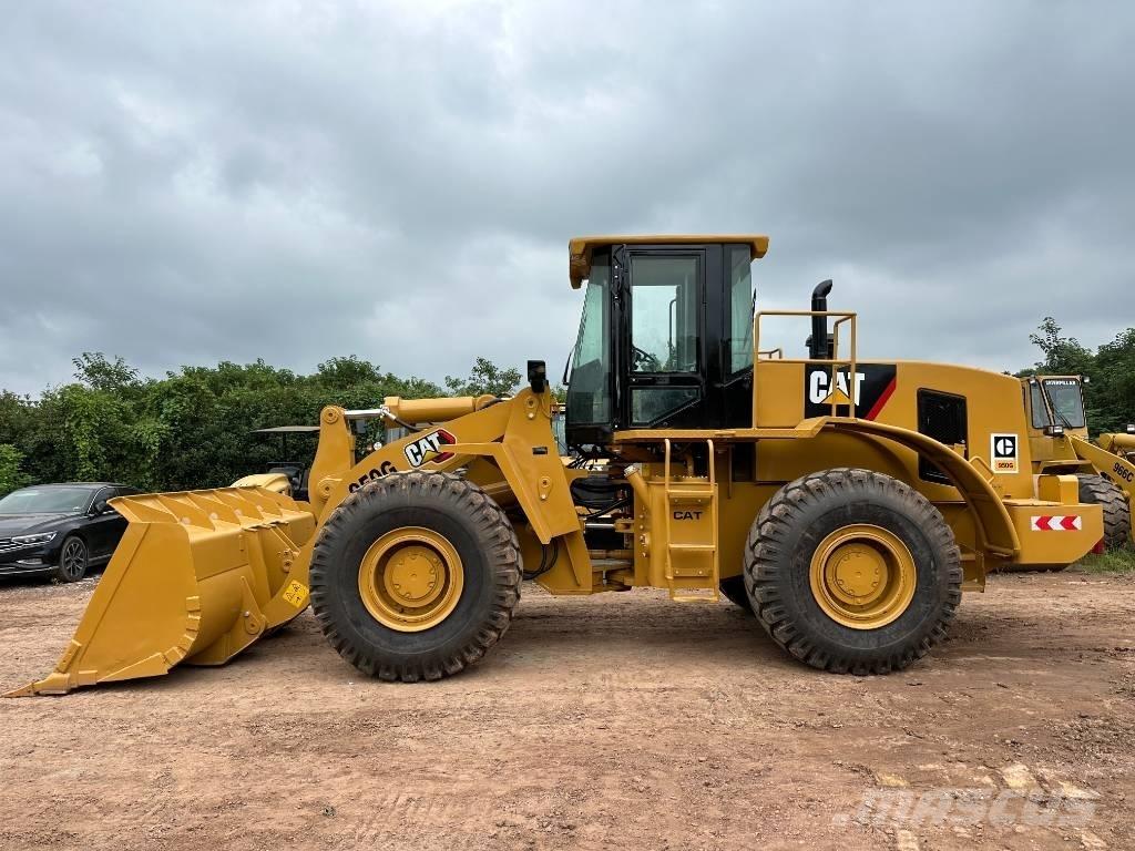 CAT 950 G لوادر بعجل