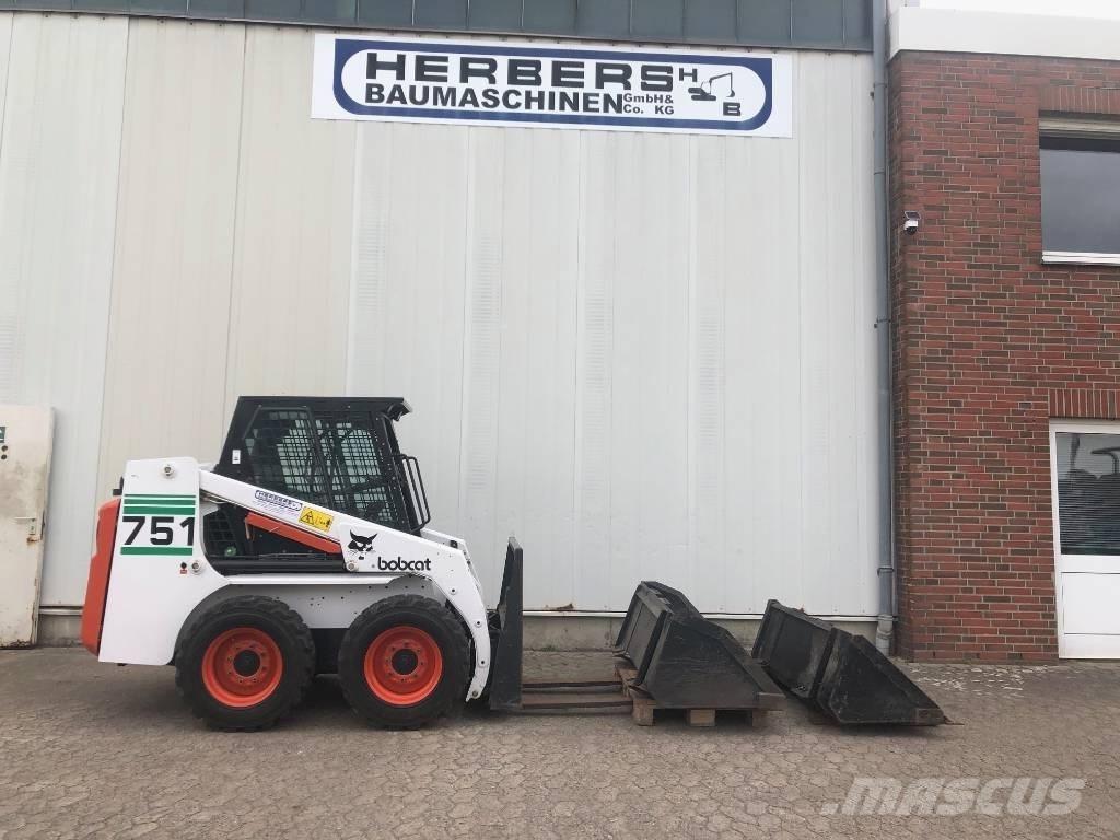 Bobcat 751 لوادر انزلاقية التوجيه