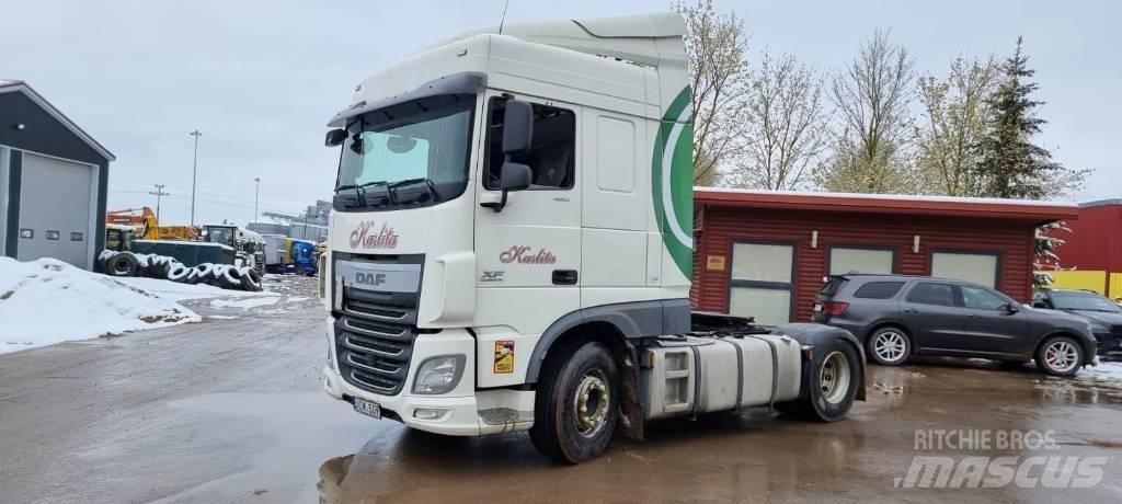 DAF XF460 FT وحدات الجر