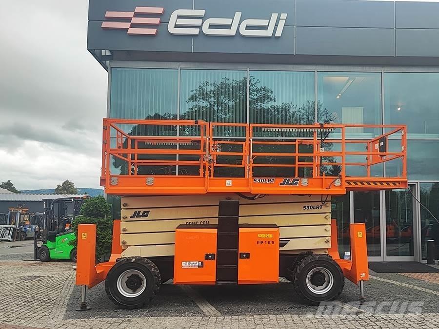 JLG 530LRT رافعات مقصية الشكل
