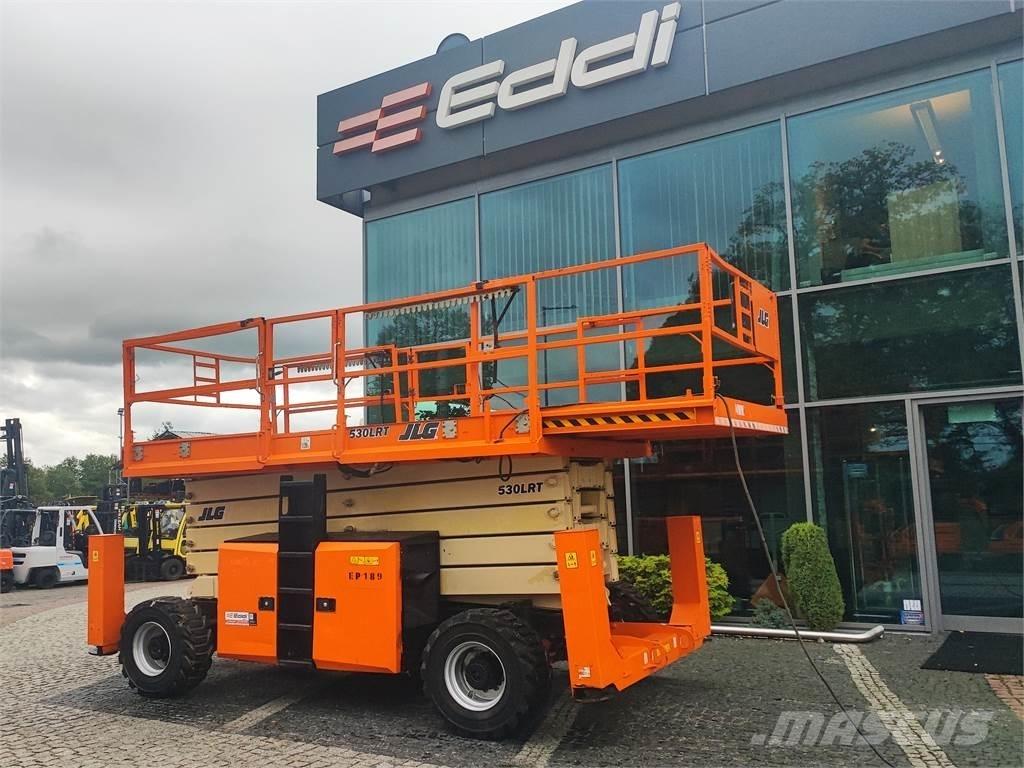 JLG 530LRT رافعات مقصية الشكل