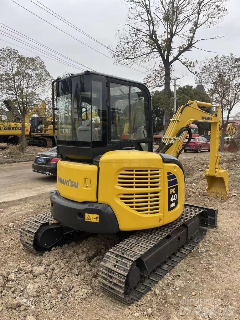 Komatsu PC 40 حفارات صغيرة أقل من 7 طن (حفارات صغيرة)