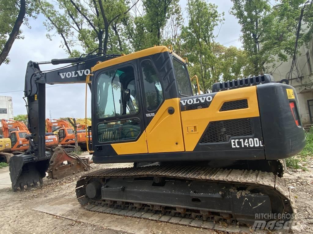 Volvo EC 140 DL حفارات زحافة