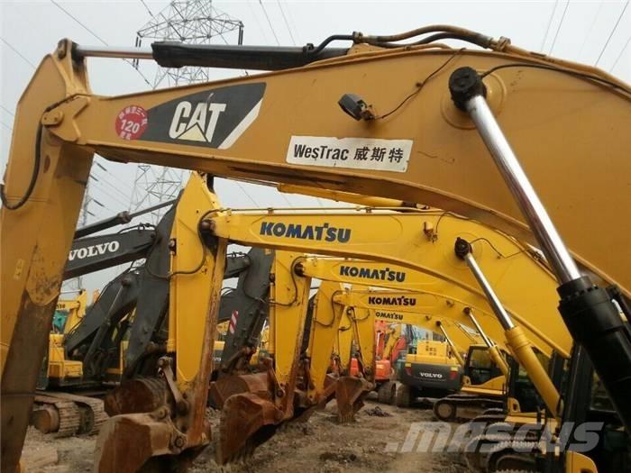 CAT 329 D حفارات زحافة