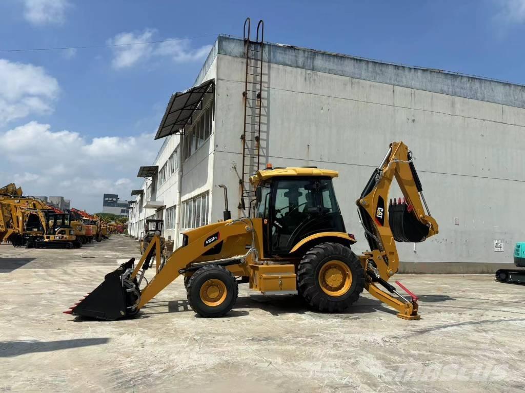 CAT 420 F لوادر ذات جرافات عكسية