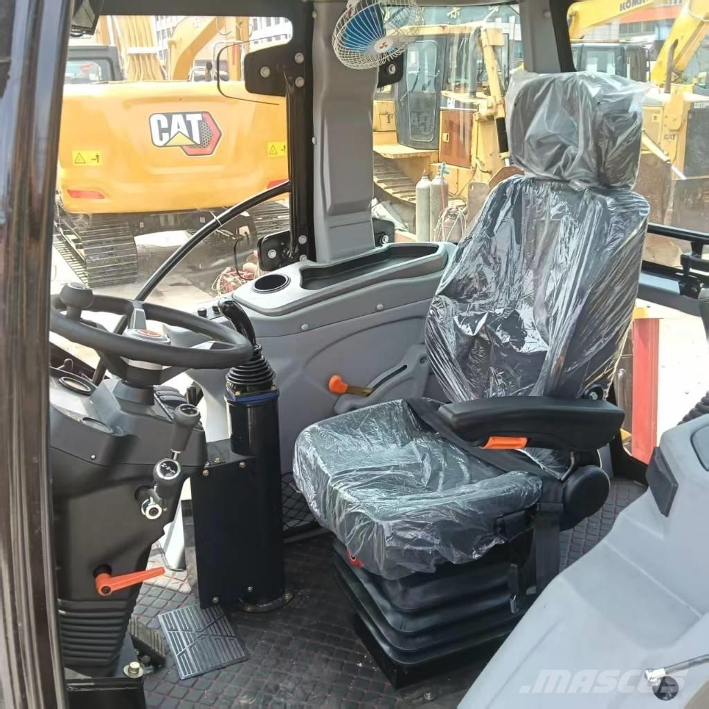 CAT 420 F لوادر ذات جرافات عكسية