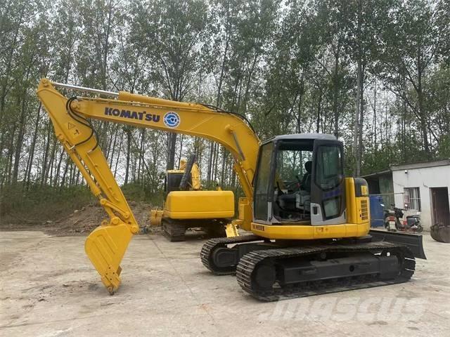 Komatsu PC128US حفارات زحافة