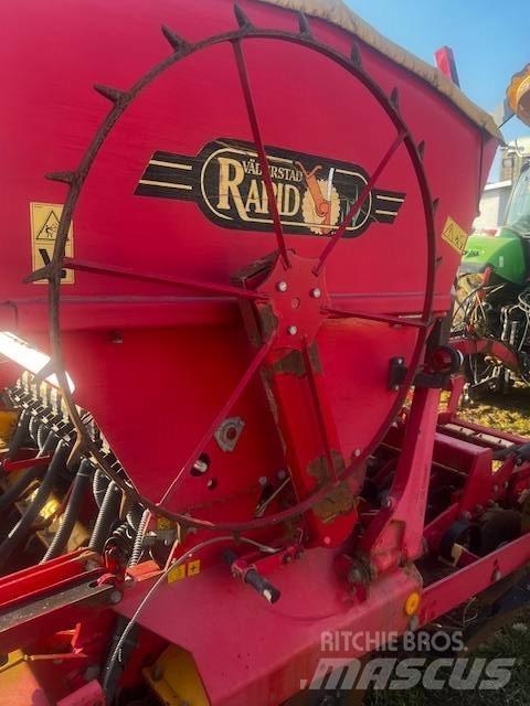 Väderstad RD300S مثاقيب