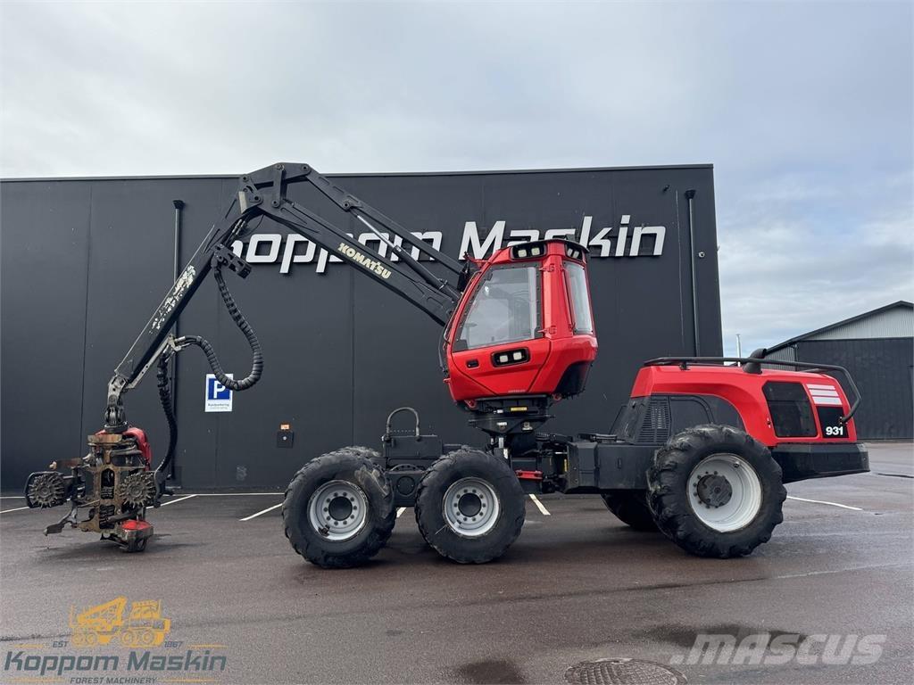 Komatsu 931 حصادات