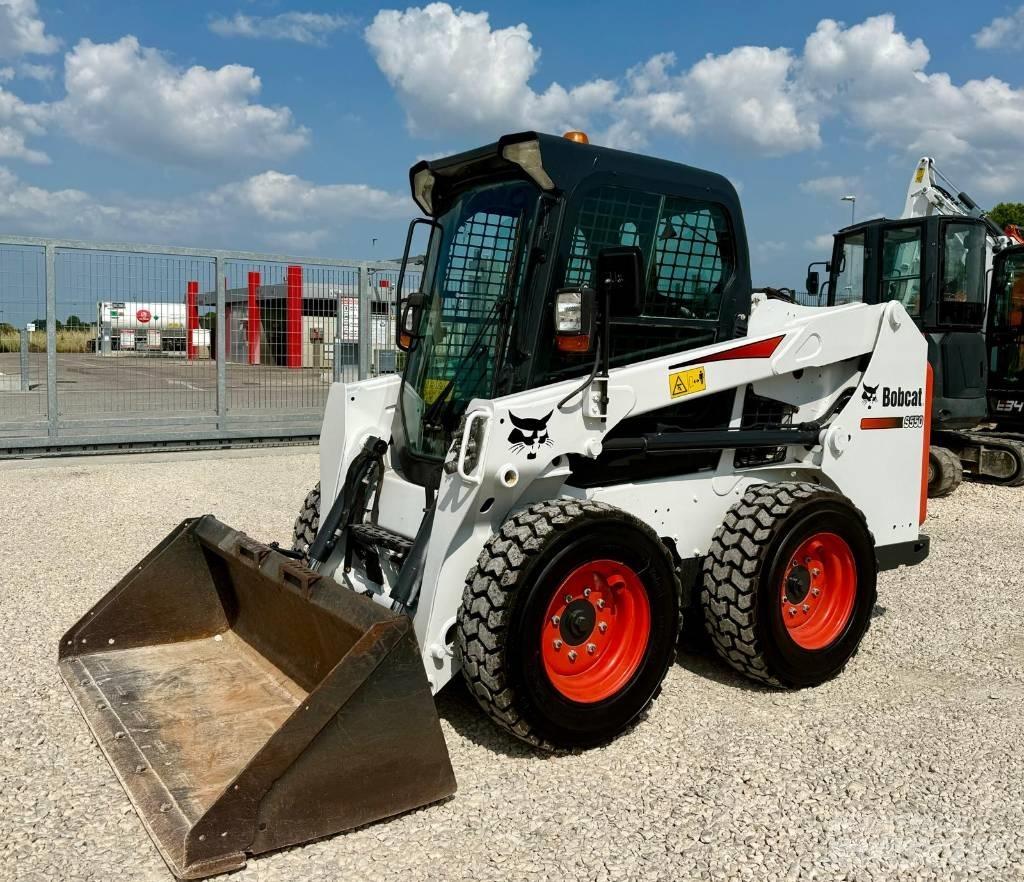 Bobcat S 550 لوادر انزلاقية التوجيه