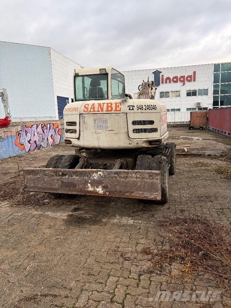 Terex HML 32 حفارات بعجل