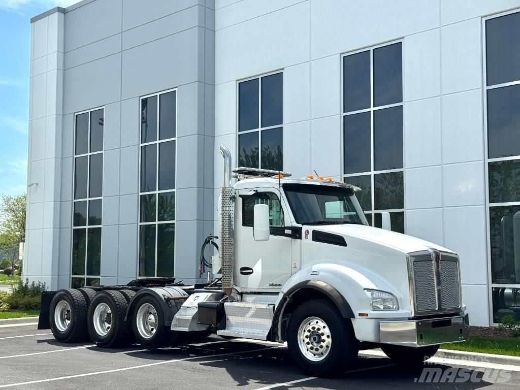 Kenworth T880 وحدات الجر