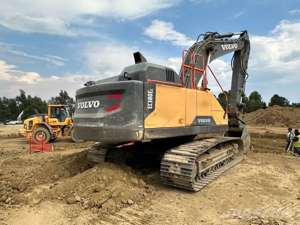Volvo EC 380 EL حفارات زحافة