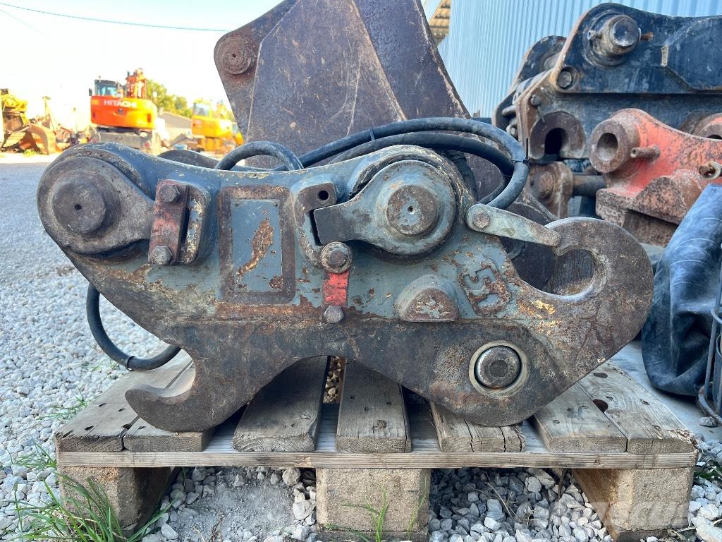 Liebherr SW33 موصلات سريعة