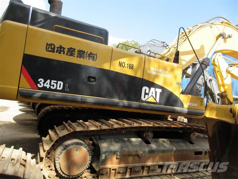 CAT 345 D حفارات زحافة
