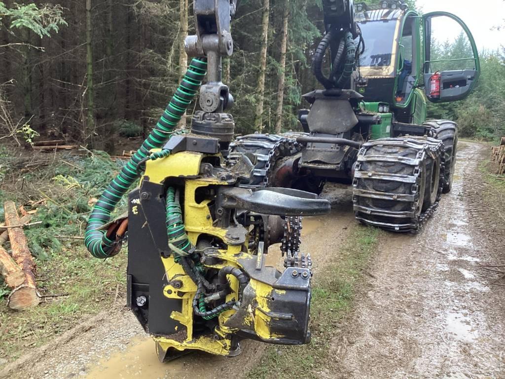 John Deere 1170 E حصادات