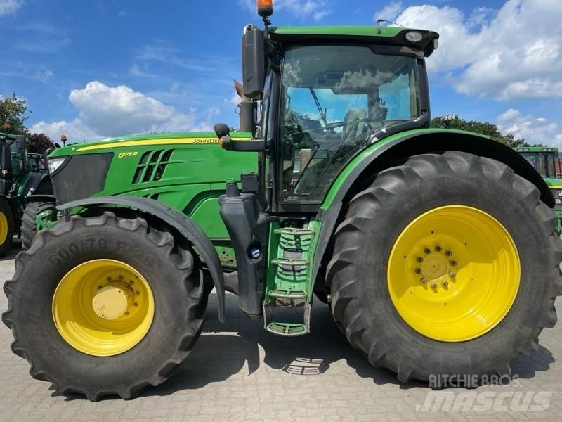 John Deere 6175 R الجرارات