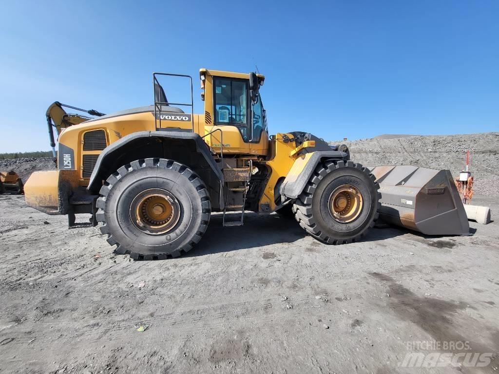Volvo L 250 H لوادر بعجل