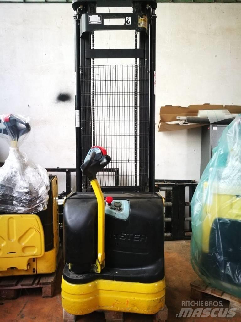 Hyster S 1.2 شاحنات ذات رافعات شوكية تعمل بالكهرباء