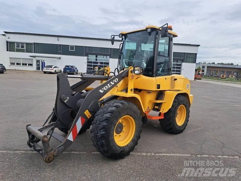 Volvo L 35 G لوادر بعجل