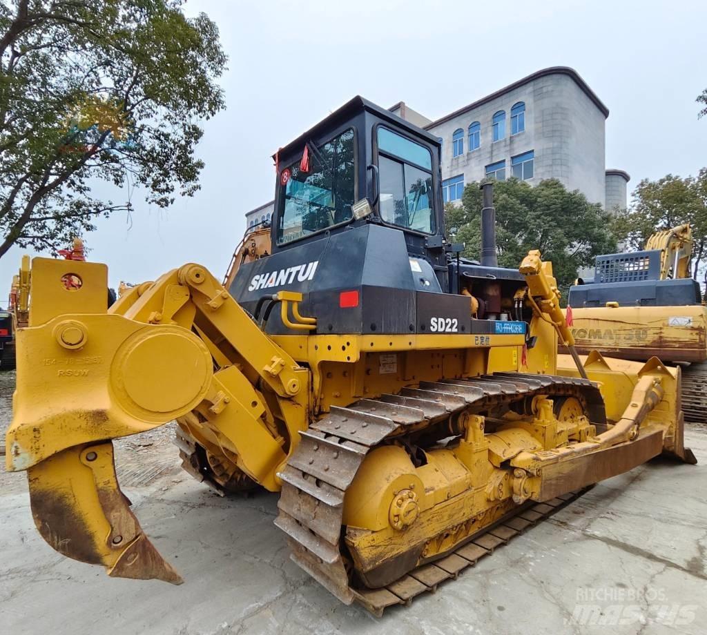 Shantui SD 22 بلدوزرات مجنزرة