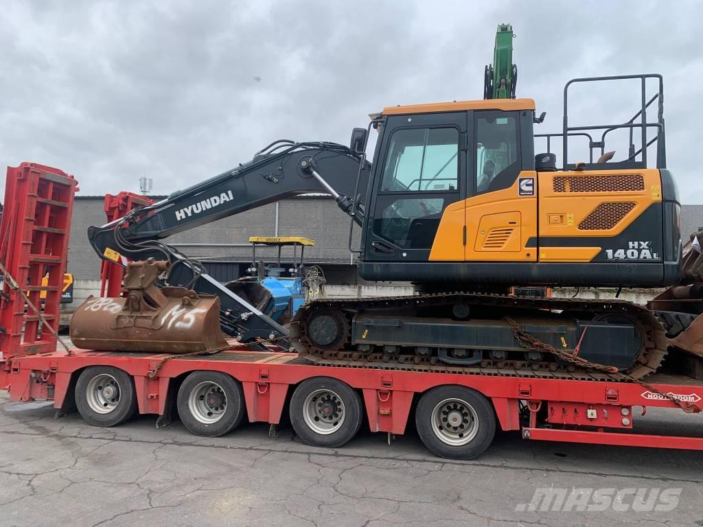 Hyundai HX 140 AL حفارات زحافة