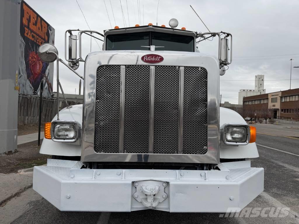 Peterbilt 365 شاحنات قلابة