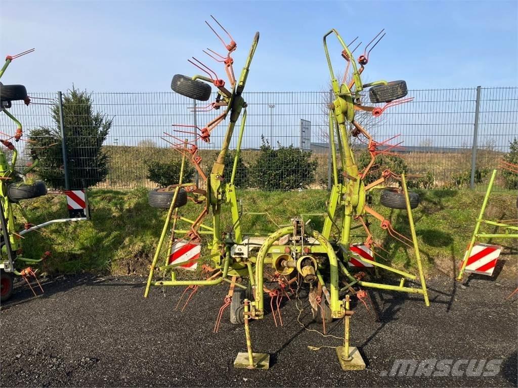 CLAAS Volto 640 HR مكابس وميبسات التبن