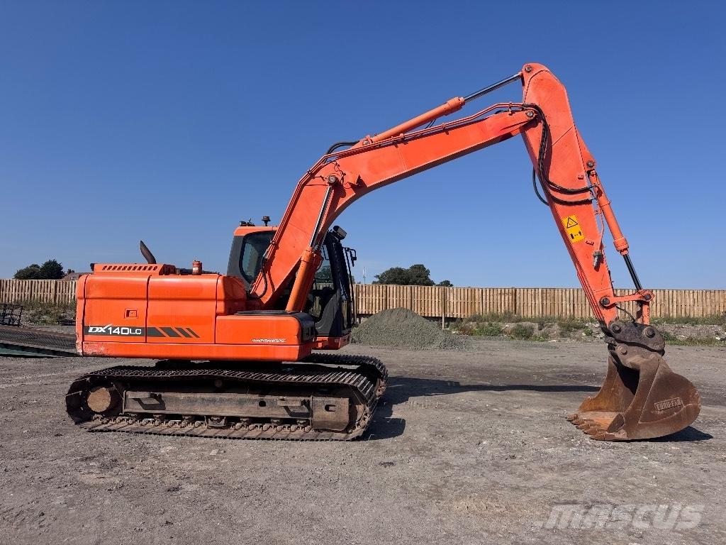 Doosan DX 140 LC-3 حفارات زحافة