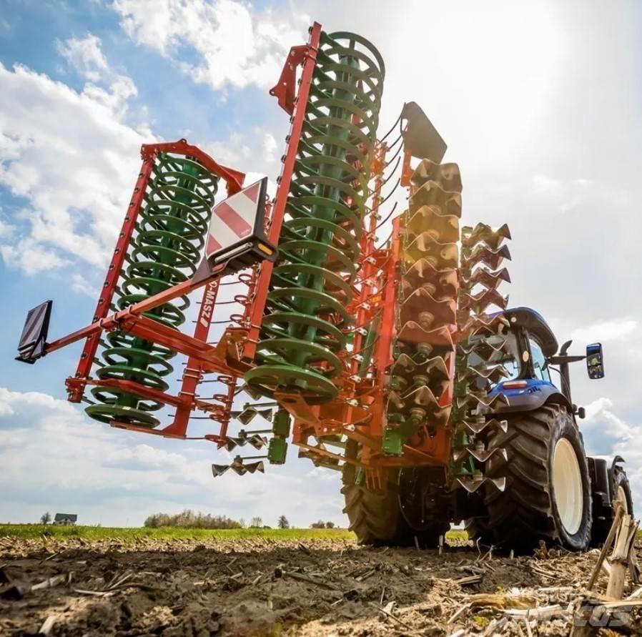 Agro-Masz Faster 40 زحافات ساحقة