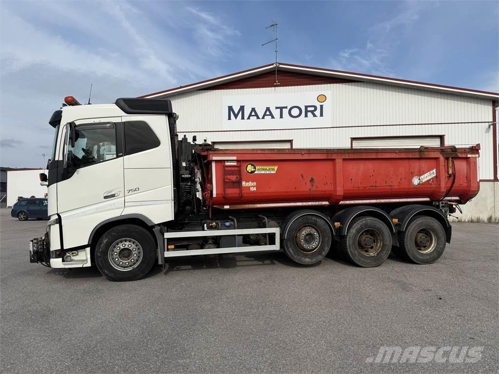 Volvo FH16-750 8x4 مركبات الأغراض العامة