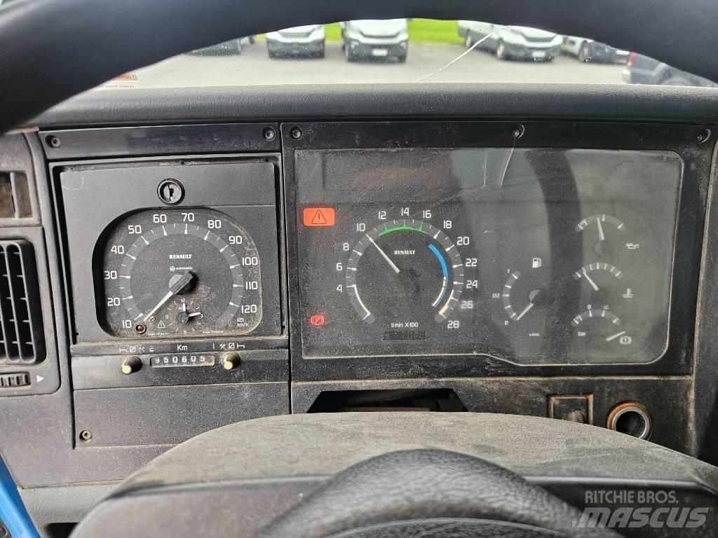 Sisu E12 8x2 شاحنات نقل آلة الغابات