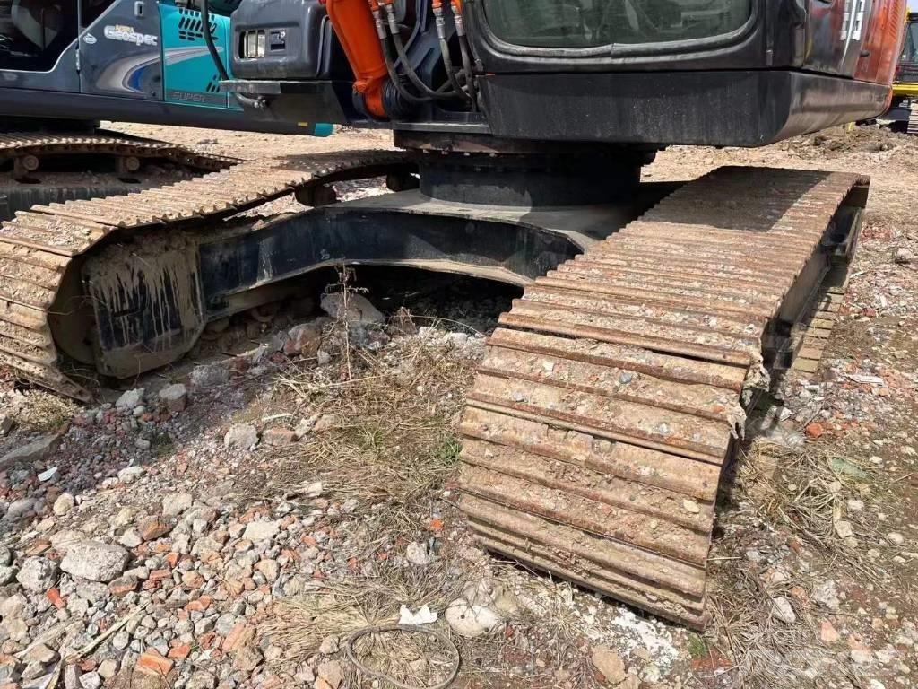 Hitachi zaxis240 حفارات زحافة