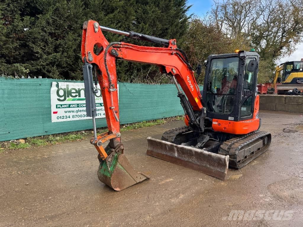 Kubota U48-4 حفارات صغيرة أقل من 7 طن (حفارات صغيرة)