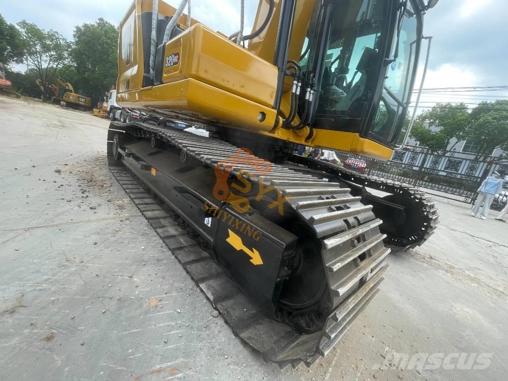 CAT 320GC حفارات زحافة