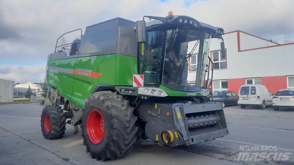 Fendt 6335 C PL حصادات
