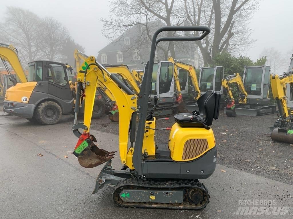 Wacker Neuson 803 حفارات زحافة