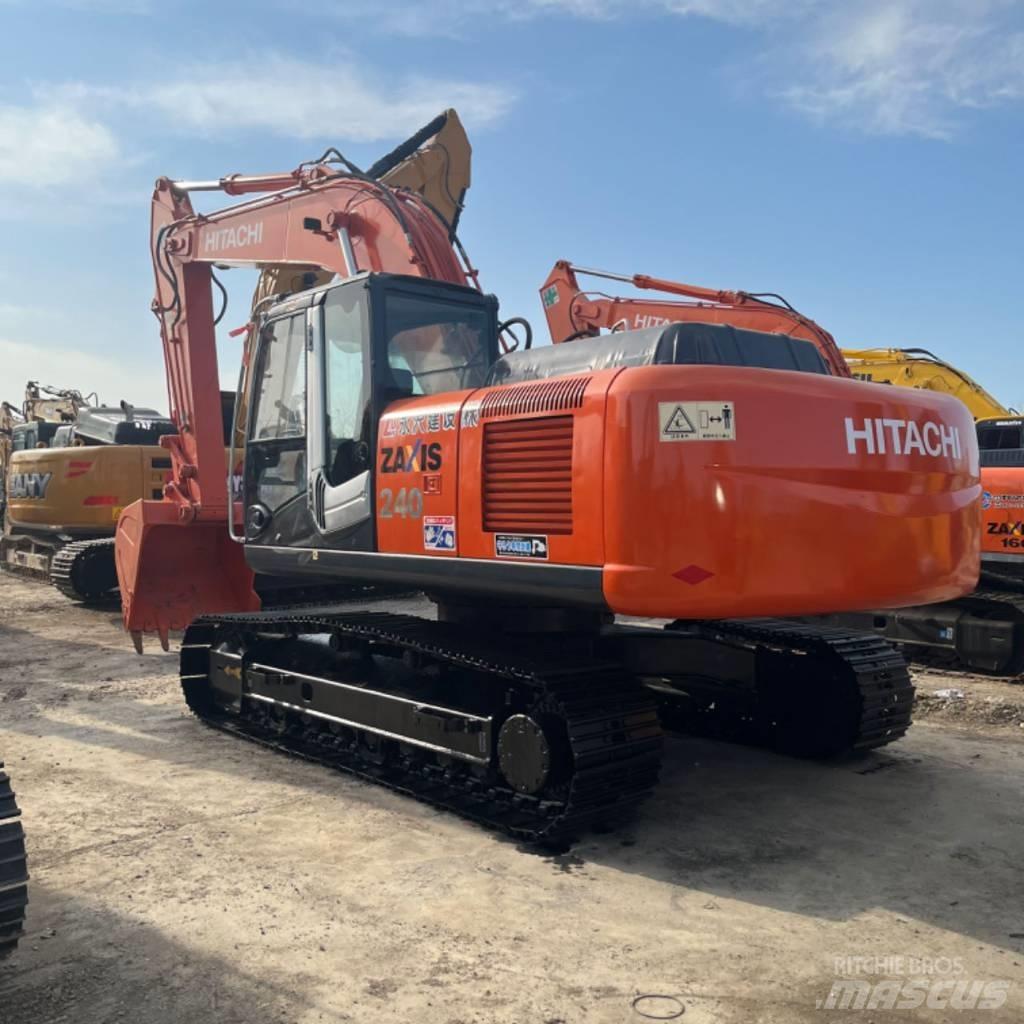 Hitachi ZX 240 حفارات زحافة