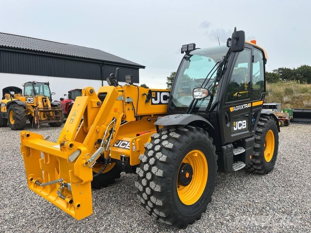 JCB 542-70 Agri Xtra معدات مناولة لأغراض الزراعة